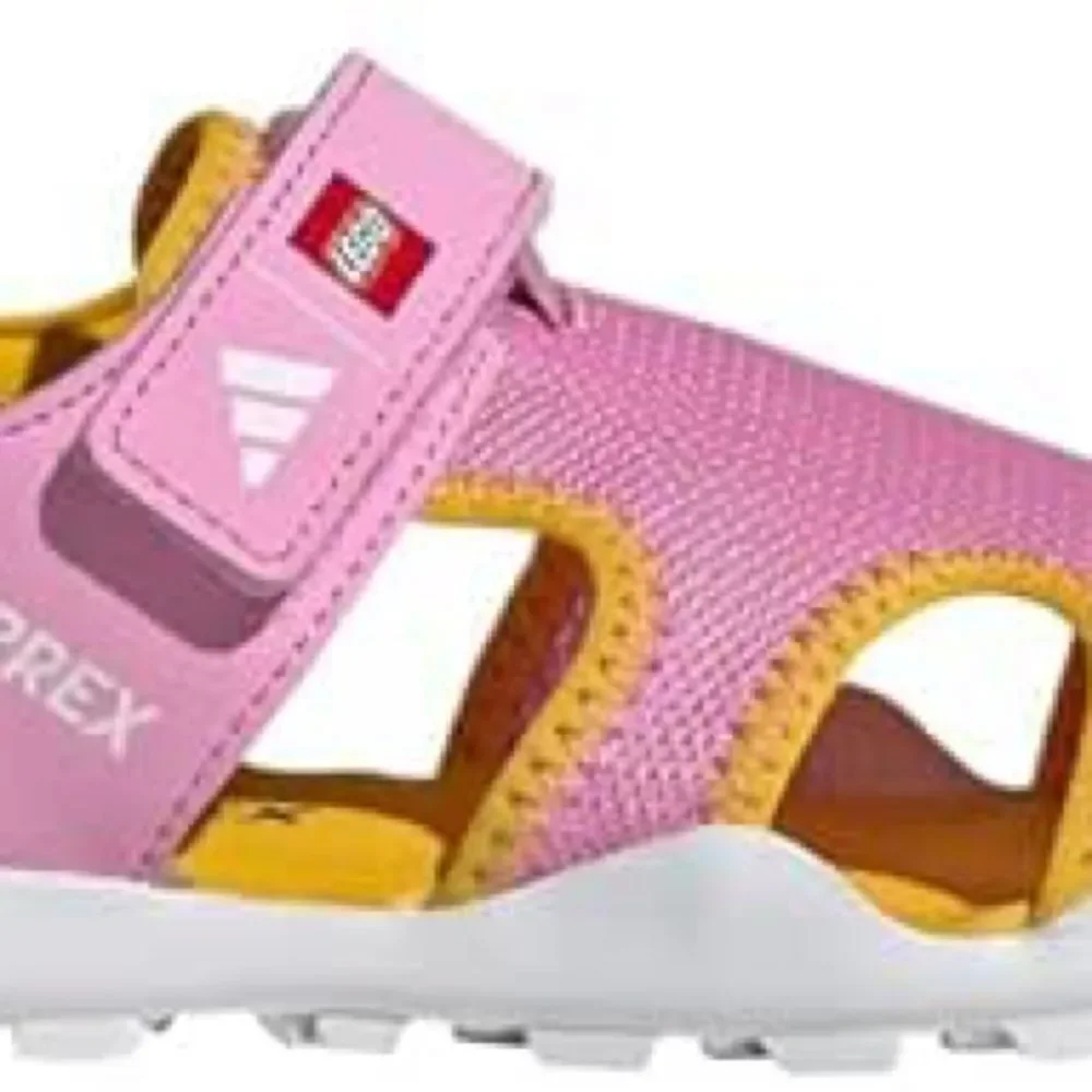 NWT Adidas Terrex Lego Captain Toey Kids’ Pink Sandals, Youth 6 (Women’s sz 8)